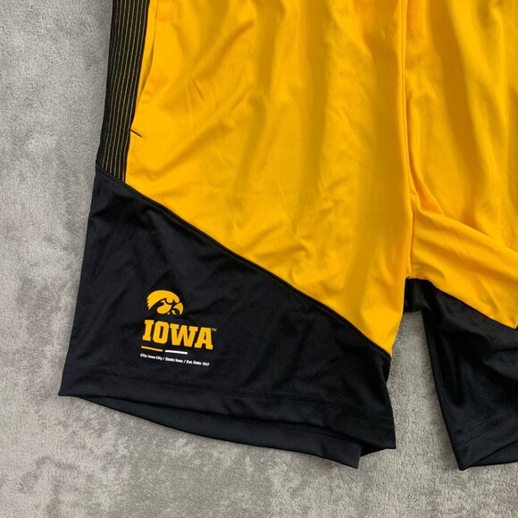 Nike Shorts Mens Medium On Field Iowa Hawkeyes Football Black Workout Gym DN5715 - Picture 5 of 11